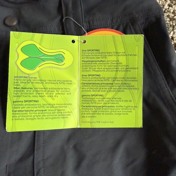 L. L. Bean Mountain Bike Cargo Shorts w/ removable Liner, Black Size M, NWT - Picture 8 of 8